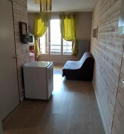 Apartment Studio Cabine 26 M2 Balcon Exposition Sud Ouest Barcelonnette